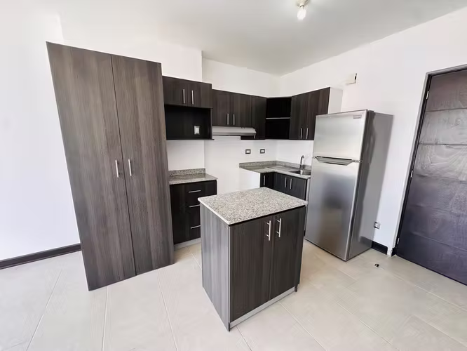 APARTAMENTO EN RENTA, EDIFICIO DESTINY 60 MTS2, 2 DORMITORIOS, CARRETERA A EL SALVADOR.