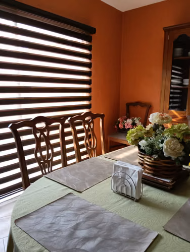 CASA EN VENTA EN LAS CHARCAS ZONA 11 FUERA DE GARITA - Imagen 3