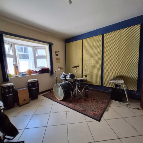 Casa de esquina en venta Km. 18 Carretera Salvador