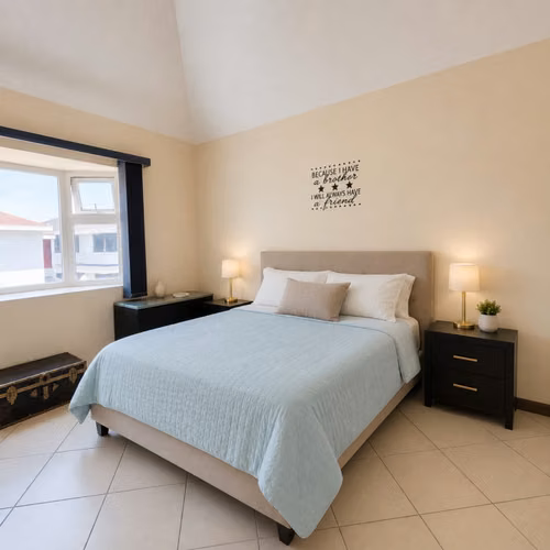 Casa de esquina en venta Km. 18 Carretera Salvador