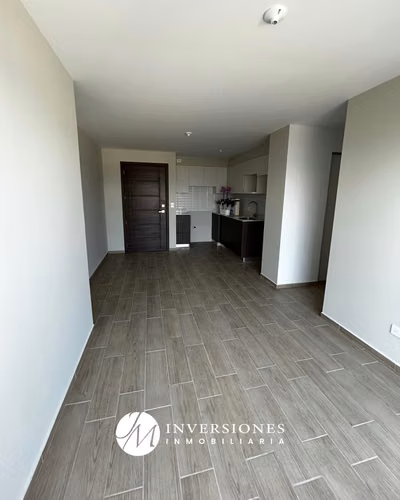 Apartamento en Venta en zona 12 de 3 dormitorios