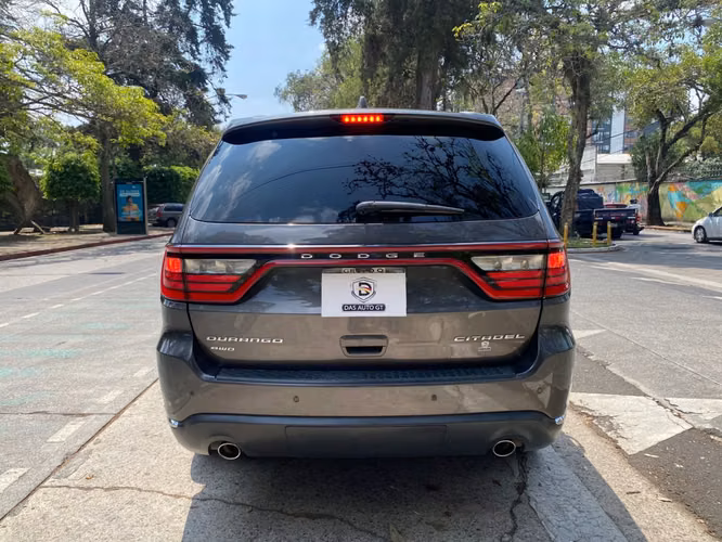 Dodge Durango Citadel de Agencia Modelo 2015