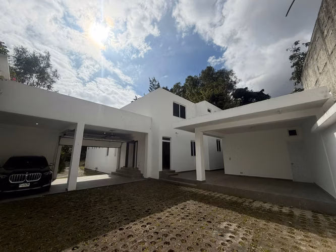 CASA EN VENTA EN ZONA 16 EN ALTA LOMA 4 HABITACIONES 6 PARQUEOS - Imagen 19