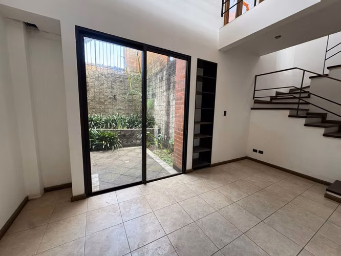 CASA EN VENTA EN CAES KM 20.5 LA FORESTA 4 HAB Y JARDIN - Imagen 14
