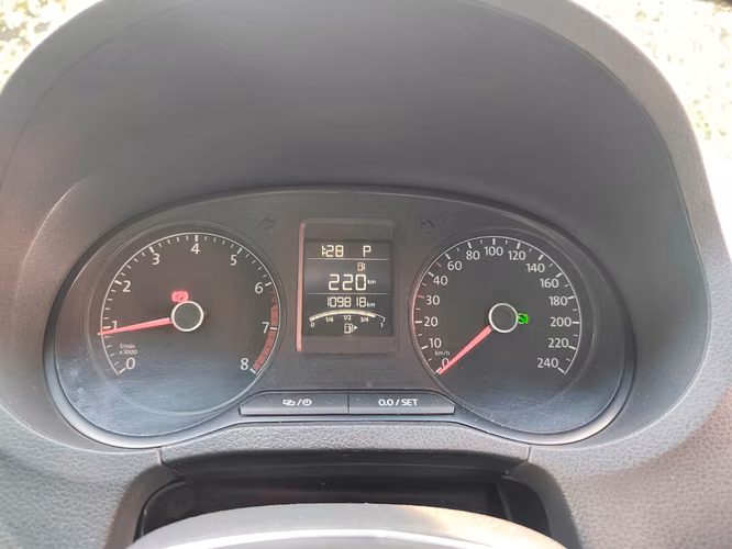 Volkswagen Polo Hb Modelo 2018 de agencia