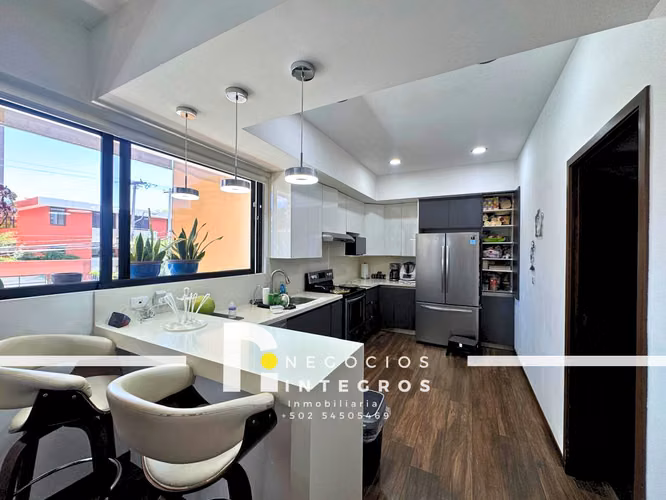 APARTAMENTO EN VENTA EN ZONA 10 CASA CLARA CON TERRAZA GRANDE - Imagen 5