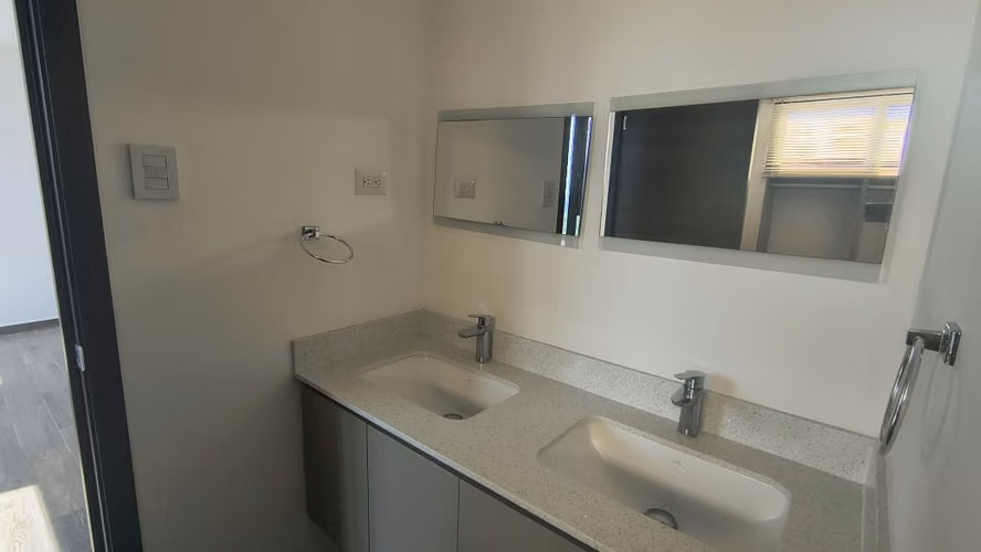 ALQUILO MODERNO APTO Z15 CON BONITA VISTA PARQUE 15 PV