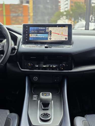 NISSAN QASHQAI AWD 2024 COLOR BLANCO CON NEGRO - Imagen 11