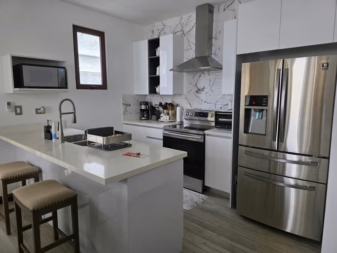 Oportunidad en Lirios de Cayala zona 16 | Apartamento de 2 habitaciones - Imagen 5