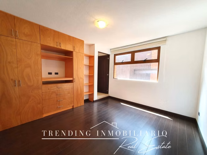 Apartamento en renta zona 16 Altos de La Montaña 3 habitaciones + 2 parqueos + 208 m² - Imagen 8