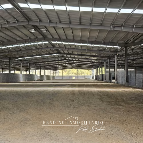 Bodega en renta Palín Escuintla km 36 de 25,340 m² para logística o centro de distribución
