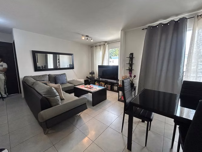 TORRES DE VILLAFLORES 70m2 vendo casi nuevo fácil acceso a varios lugares y variedad áreas sociales