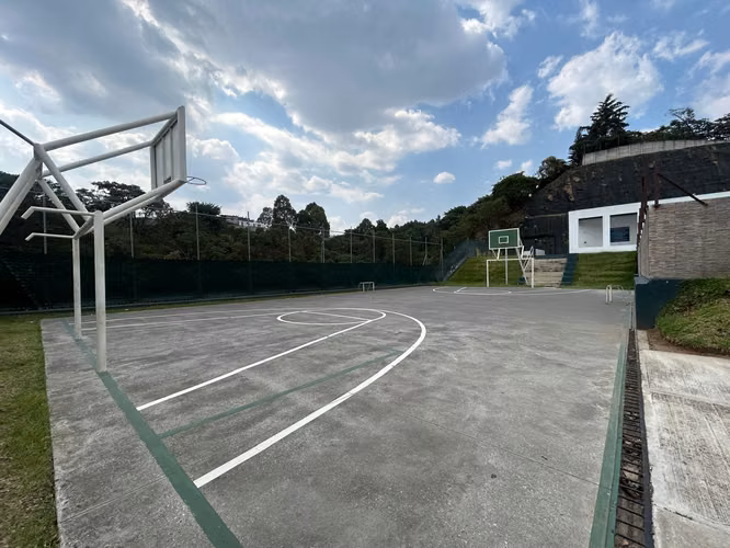 TORRES DE VILLAFLORES 70m2 vendo casi nuevo fácil acceso a varios lugares y variedad áreas sociales