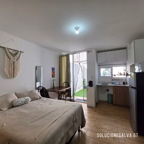 Apartamento Tipo estudio con jardín en Venta, zona 12
