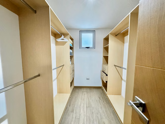 Amplio apartamento en venta en zona 10! - Imagen 14