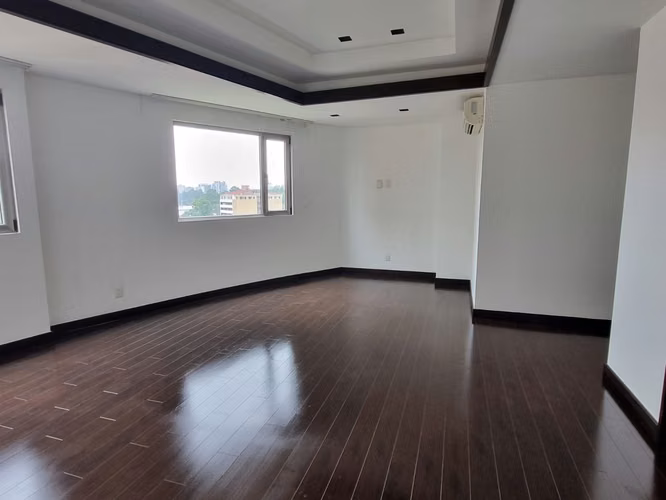 ALQUILO APARTAMENTO EN ZONA 14 ATTICA