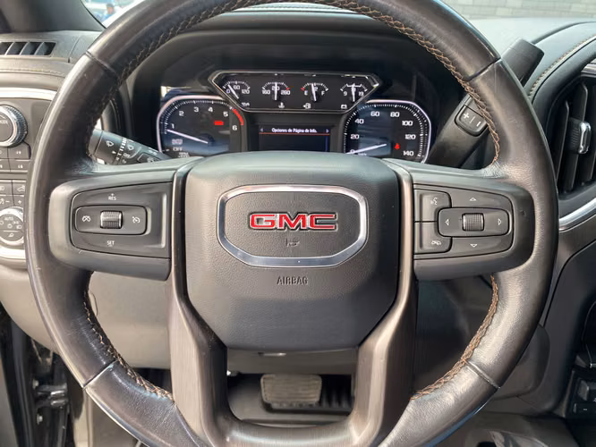GMC Sierra 1500 AT4 Importado Modelo 2022