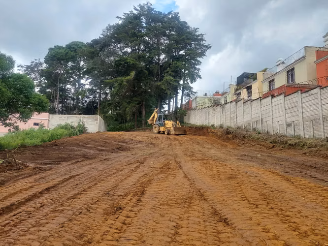 Terreno en Km 32 ruta de Antigua a San Lucas Sacatepéquez