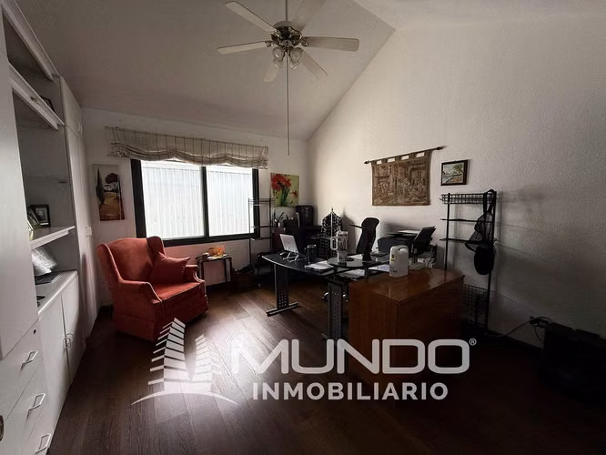 TOWNHOUSE EN VENTA EN OAKLAND, ZONA 10