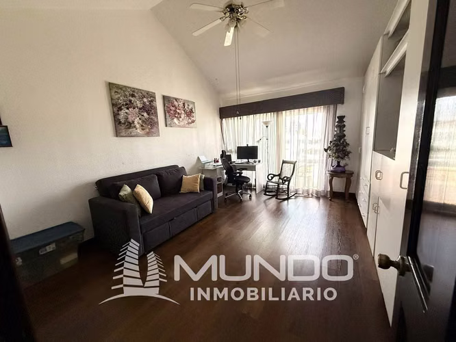 TOWNHOUSE EN VENTA EN OAKLAND, ZONA 10