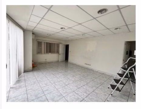 Bodega en renta. zona 11 Colonia Toledo