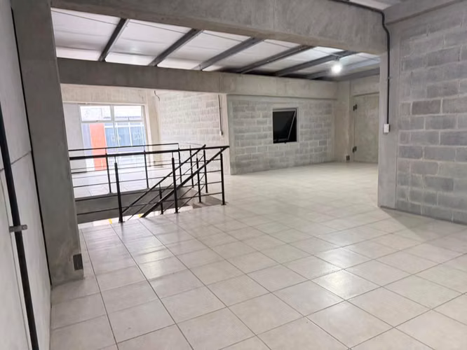 Ofibodega en Renta. zona 4 Mixco. Zona de Negocios San Nicolas