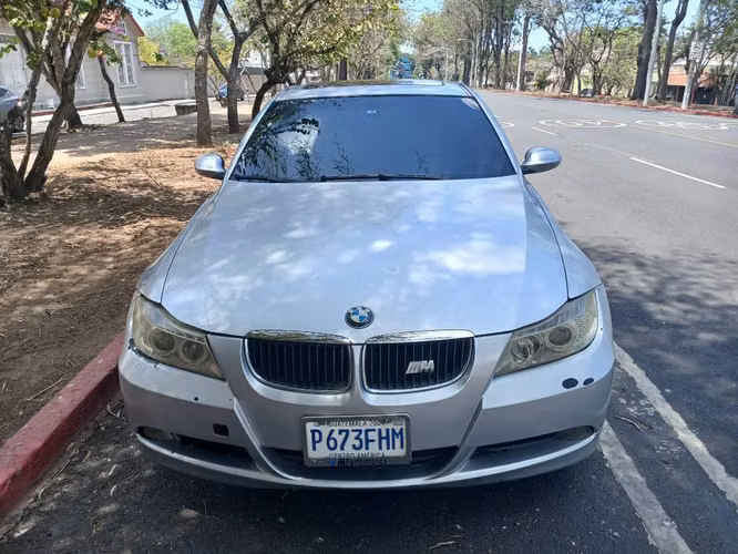 BMW 325I 2006