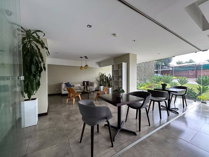 VHII EDIFICIO AGORA apartamento 100m2 excelente ubicaciòn/estado vista panorámica al volcán