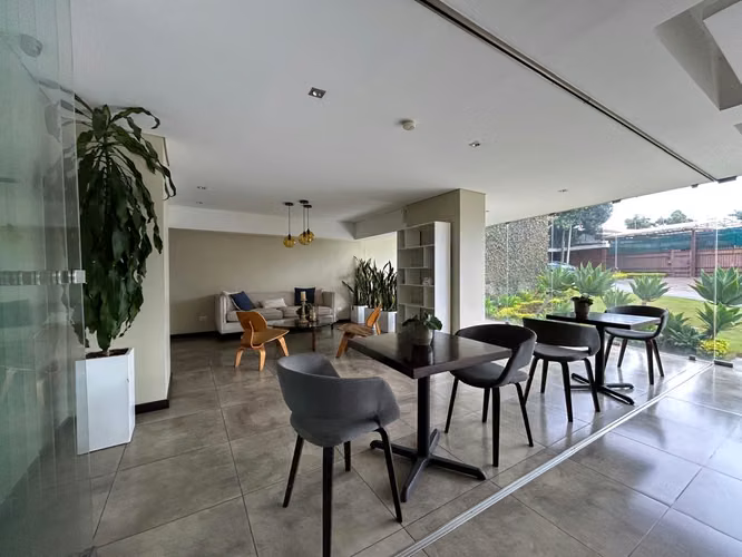 VHII EDIFICIO AGORA apartamento 100m2 excelente ubicaciòn/estado vista panorámica al volcán
