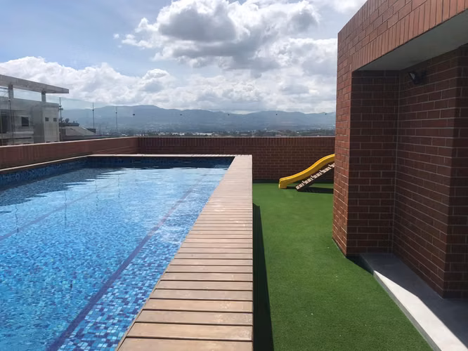 Apartamento en renta zona 14