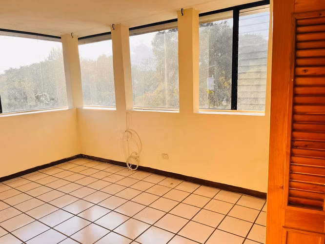 VENTA AMPLIO APARTAMENTO EN CHOACORRAL, FINANCIAMIENTO DISPONIBLE - Imagen 2