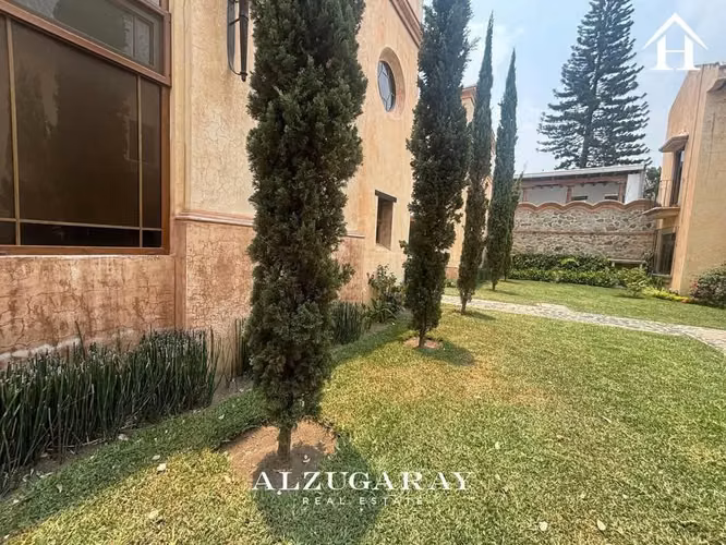 6 villas en venta Cortijo de Las Flores, Antigua