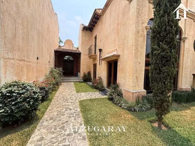 6 villas en venta Cortijo de Las Flores, Antigua