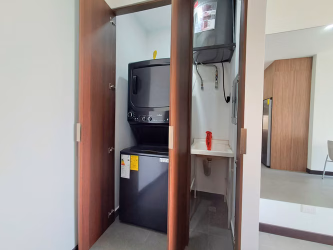 APARTAMENTO AMUEBLADO PARA ESTRENAR EDIFICIO ARLES 57MTS2,  2 DORMITORIOS, ZONA 15