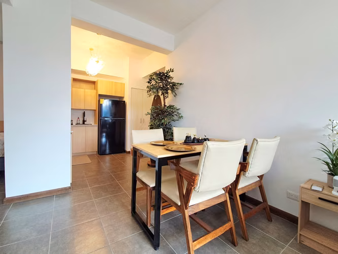 APARTAMENTO AMUEBLADO EDIFICIO QUINCE ESQUINA 69.8 MTS2, 2 DORMITORIOS, ZONA 15 - Imagen 5