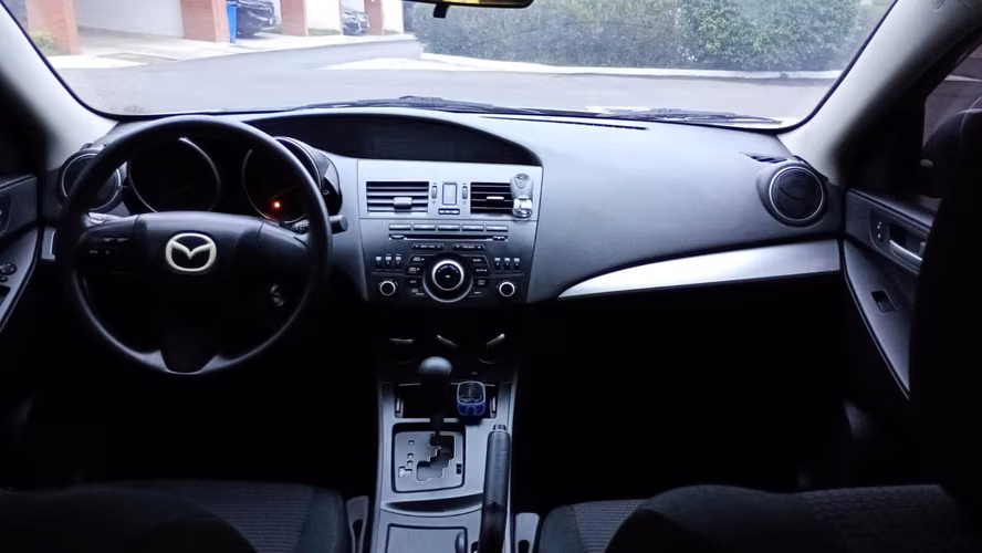 Mazda 3 Sedán 2012 Automático Tiptronic – Excelente Estado