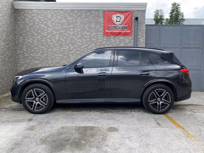 Mercedes-Benz GLC 200 4MATIC de Agencia Modelo 2025