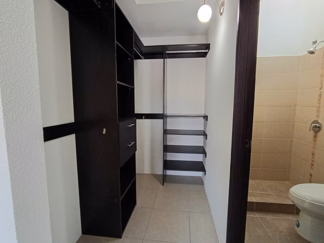 Casa en Renta en Condominio Alamedas de Santo Domingo, Fraijanes Km 30.5