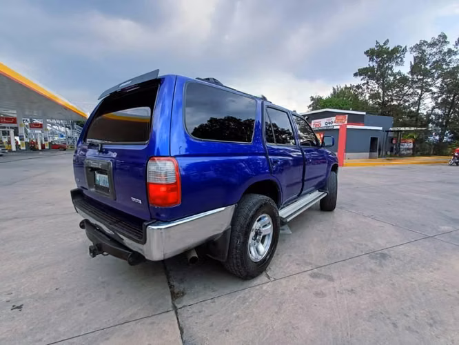 Toyota runner SRS mecánica 4x4