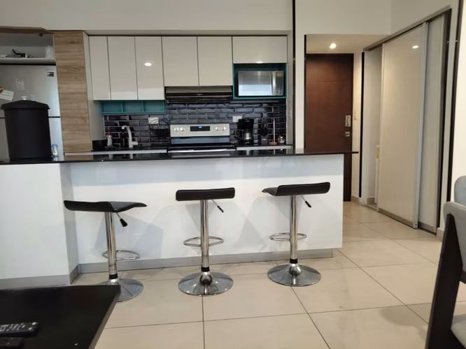 APARTAMENTO AMUEBLADO EN RENTA EN B14 SECTOR LA VILLA ZONA 14 - Imagen 4