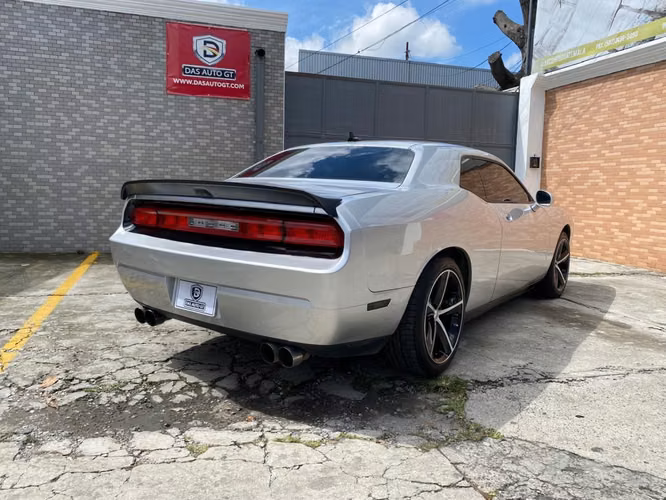 Dodge Challenger R/T Importado Modelo 2009