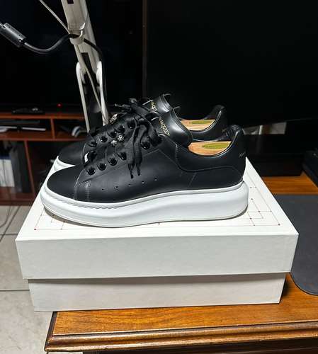 Alexander McQueen Oversized Sneaker – Originales y Nuevos - Talla: 41.5 (Leer Descripción) - Imagen 3