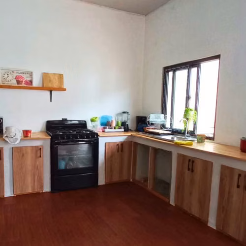 Monterrico | Casa de Playa NUEVA, con linda Piscina, Amueblada, en Venta!