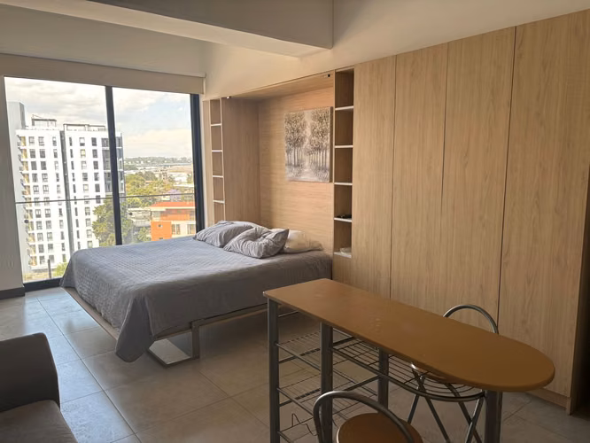 VENTA DE APARTAMENTO AMUEBLADO EN EDIFICIO ELEMENTO ZONA 13 - Imagen 5
