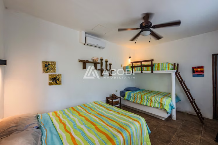 Casa frente al mar en Monterrico, Santa Rosa - Imagen 5