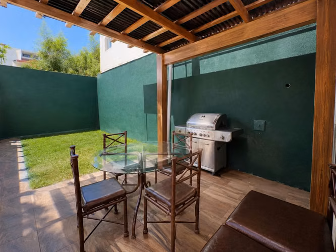CASA AMUEBLADA EN RENTA EN VILLA VENETTO KM 25.5 CAES