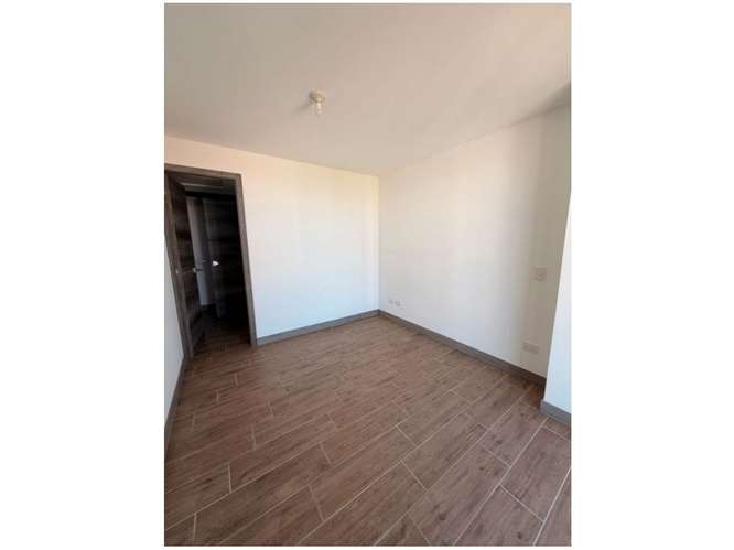 Apartamento en Venta Zona 15 - Imagen 4