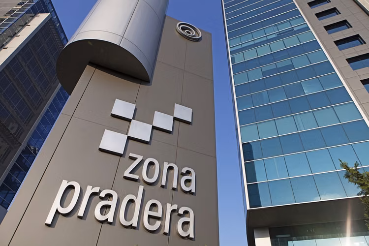RENTA: OFICINA CORPORATIVA ZONA 10