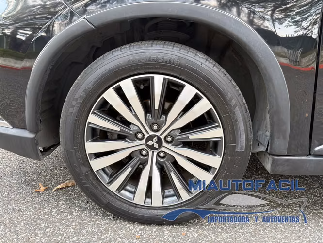 Mitsubishi Outlander SE M. 2019 - Imagen 10