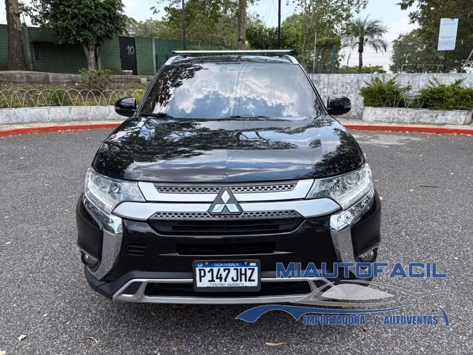 Mitsubishi Outlander SE M. 2019 - Imagen 3